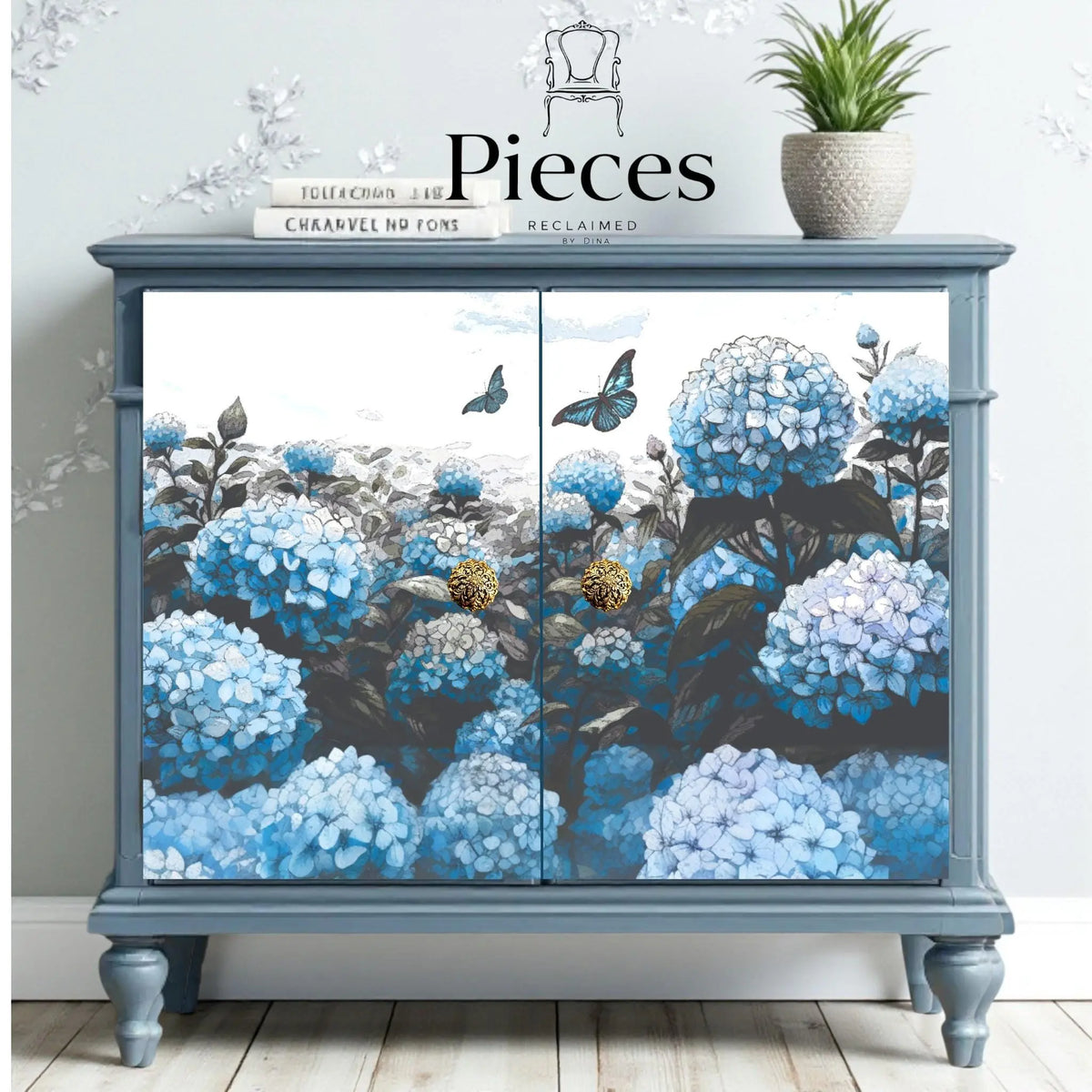 Let your creativity blossom with our "Hydrangea Dream" tissue paper. Measuring 21 inches by 29 inches, this high-quality rice paper is easy to cut, fold, and adhere, making your upcycling projects effortless and enjoyable. Its versatile design complements a variety of styles, from shabby chic to modern boho, adding a touch of nature-inspired elegance to your creations. Perfect for scrapbooking, furniture decals, decoupage techniques, or mixed media art, this decoupage paper is perfect for DIY