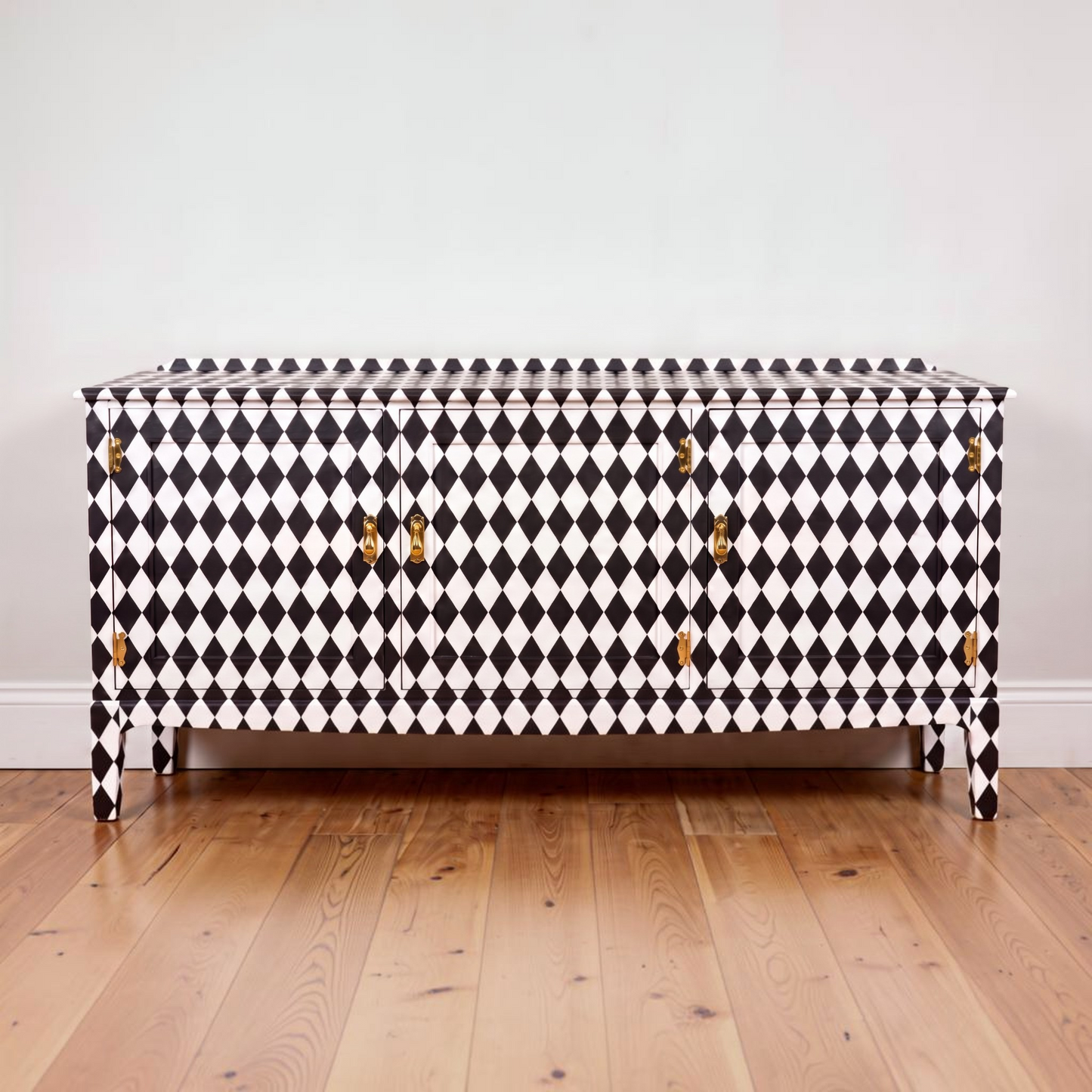 Furniture  Decoupage Paper: Black and White Diamond  Pattern