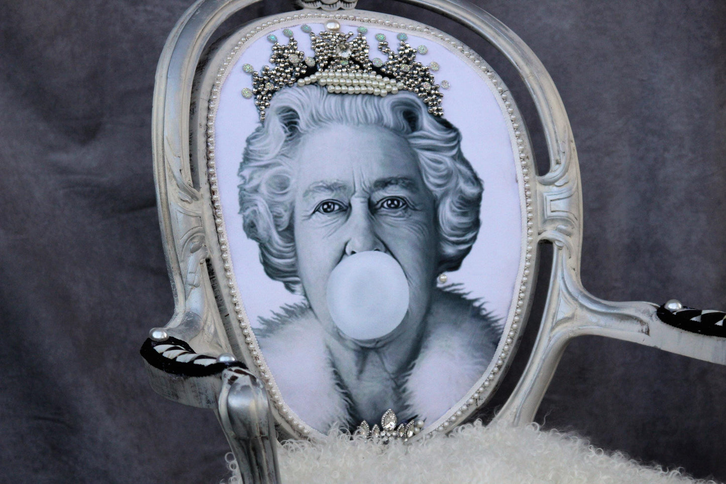 Customizable Upholstered Chair.  Vintage Victorian Chair.   Solid Wood Furniture.  Refurbished Queen Elizabeth Chair Art.  Fur Chair. Elevate your home decor with our stunning Refinished Victorian Vintage Chair, a perfect blend of royal elegance and contemporary charm. Inspired by Queen Elizabeth's regal style, this chair is not just a piece of furniture; it's a statement of sophistication and personality. S Crafted from high-quality solid wood. Vintage white chair. Handmade. Fur Chair