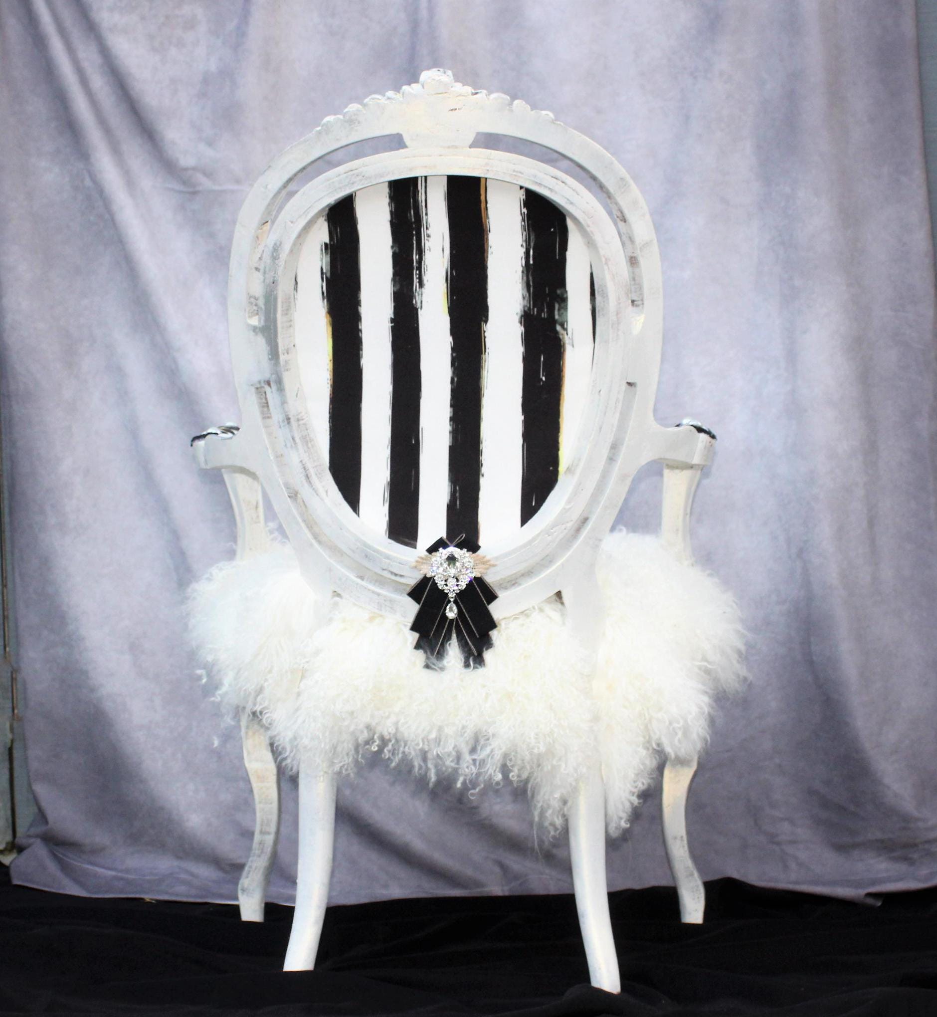 Customizable Upholstered Chair.  Vintage Victorian Chair.   Solid Wood Furniture.  Refurbished Queen Elizabeth Chair Art.  Fur Chair. Elevate your home decor with our stunning Refinished Victorian Vintage Chair, a perfect blend of royal elegance and contemporary charm. Inspired by Queen Elizabeth's regal style, this chair is not just a piece of furniture; it's a statement of sophistication and personality. S Crafted from high-quality solid wood. Vintage white chair. Handmade. Fur Chair