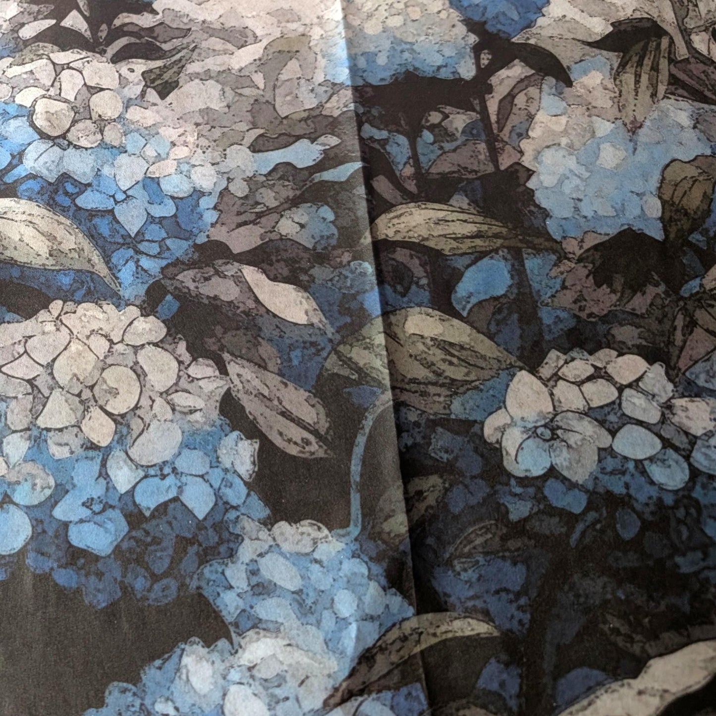 Let your creativity blossom with our "Hydrangea Dream" tissue paper. Measuring 21 inches by 29 inches, this high-quality rice paper is easy to cut, fold, and adhere, making your upcycling projects effortless and enjoyable. Its versatile design complements a variety of styles, from shabby chic to modern boho, adding a touch of nature-inspired elegance to your creations. Perfect for scrapbooking, furniture decals, decoupage techniques, or mixed media art, this decoupage paper is perfect for DIY