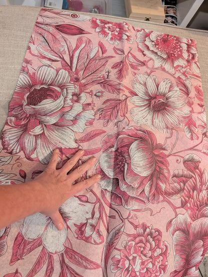 Transform your furniture with decoupage paper, designed to inspire creativity and elevate your home decor! This beautifully crafted decoupage paper is perfect for DIY enthusiasts and interior design lovers alike. With a variety of stunning patterns and designs, our decoupage paper allows you to breathe new life into your furniture pieces, creating unique and personalized accents that reflect your style. Our decoupage paper is durable and easy to work with, ensuring a smooth application process.