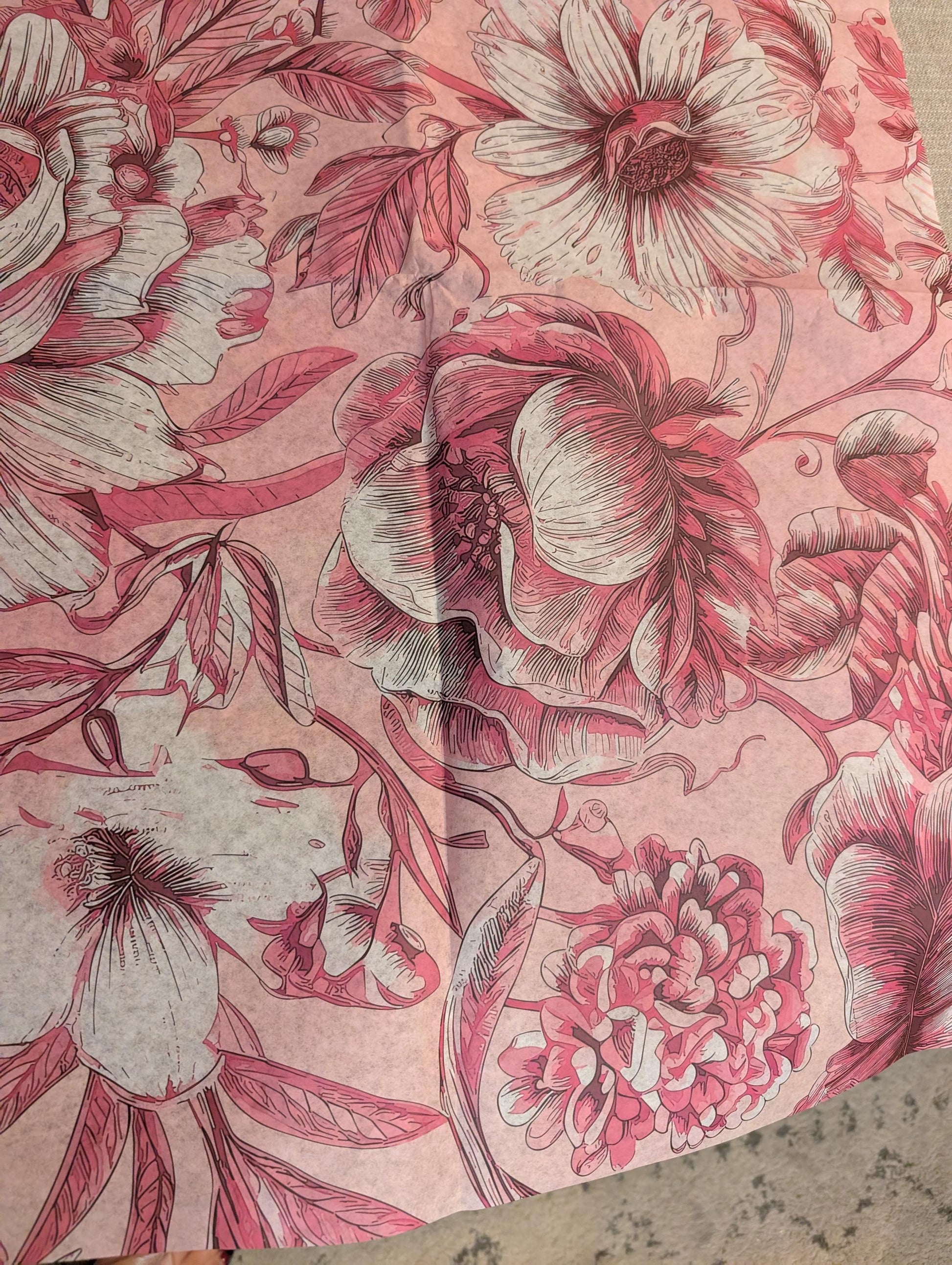 Transform your furniture with decoupage paper, designed to inspire creativity and elevate your home decor! This beautifully crafted decoupage paper is perfect for DIY enthusiasts and interior design lovers alike. With a variety of stunning patterns and designs, our decoupage paper allows you to breathe new life into your furniture pieces, creating unique and personalized accents that reflect your style. Our decoupage paper is durable and easy to work with, ensuring a smooth application process.