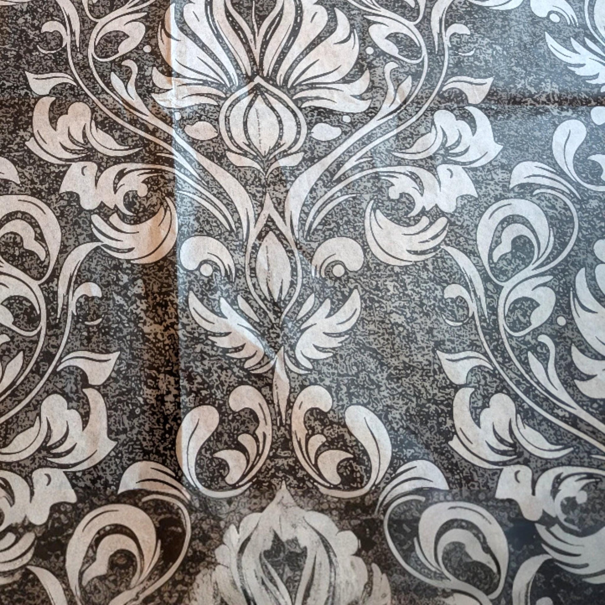 Elegant Damask Decoupage Paper: Transform Furniture with Style and Charm. DIY Furniture Makeover Essential. Gorgeous Damask Decoupage Paper. Transform your furniture and craft projects with our Elegant Damask Decoupage Paper: a stunning DIY furniture makeover essential. Featuring a classic black and white damask pattern, this decorative tissue paper is perfect for adding a touch of timeless elegance and charm to any piece. I deal for furniture upcycling, scrapbooking and home decoration projects