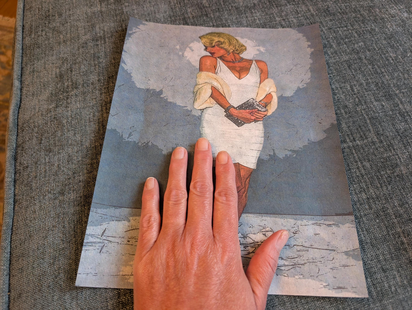 Add a touch of Old Hollywood glamour to your craft projects with this stunning Marilyn Monroe Decorative Decoupage Paper. Perfect for furniture, DIY crafts, wall art, and home decor, this vintage-inspired paper captures Marilyn’s timeless allure with rich, colorful imagery and fine detail. Whether you're embellishing picture frames, sealing onto wooden surfaces, or transforming everyday objects, this decoupage paper elevates your designs with elegance and style.